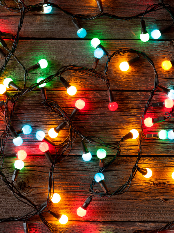 Lumineo string lights and décor