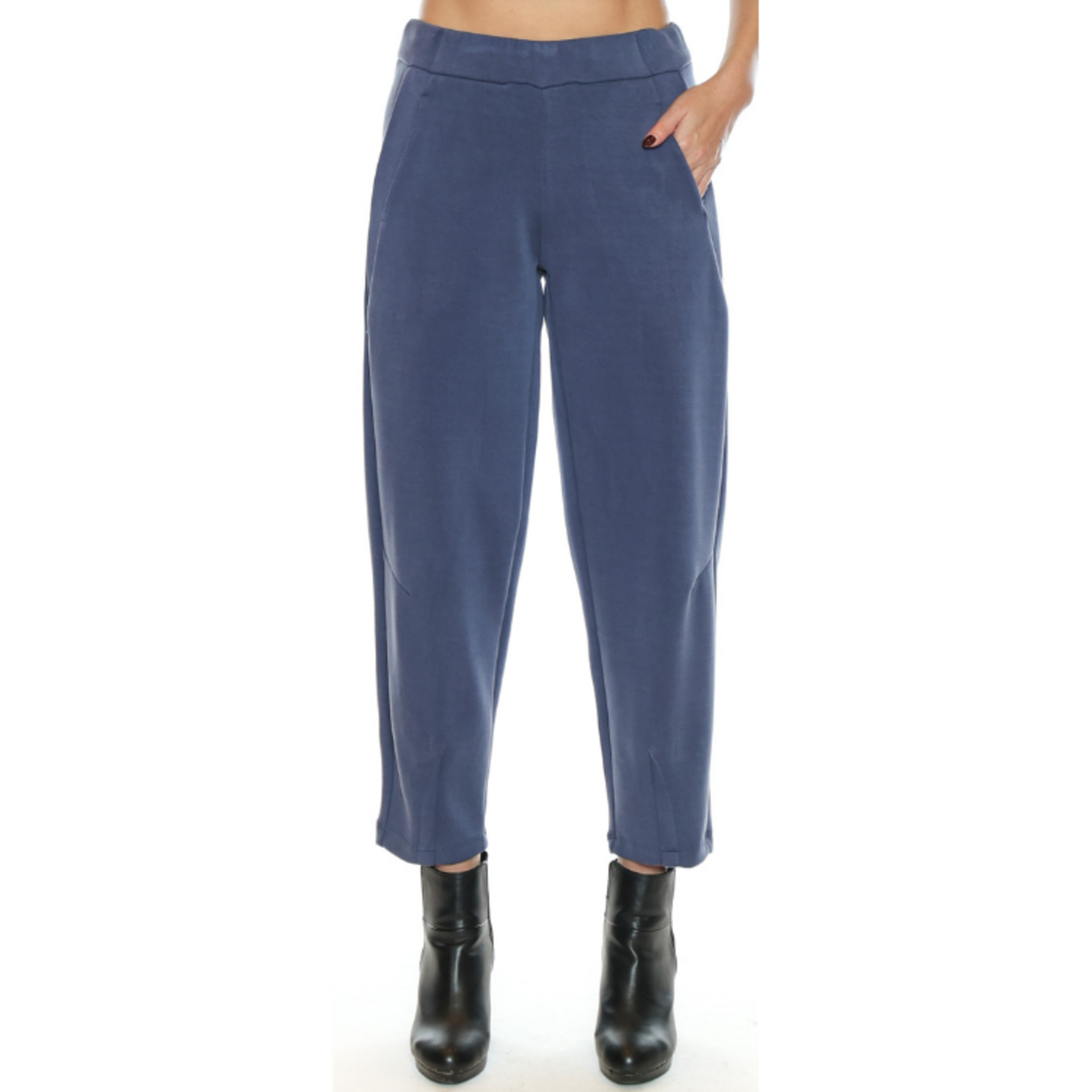 Sorella Sorella - Relaxed Tapered Pull-On Pant