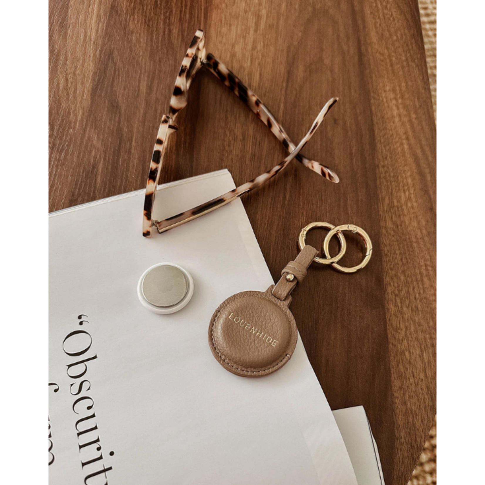 Louenhide Louenhide - Opal Airtag Keychain - Mocha