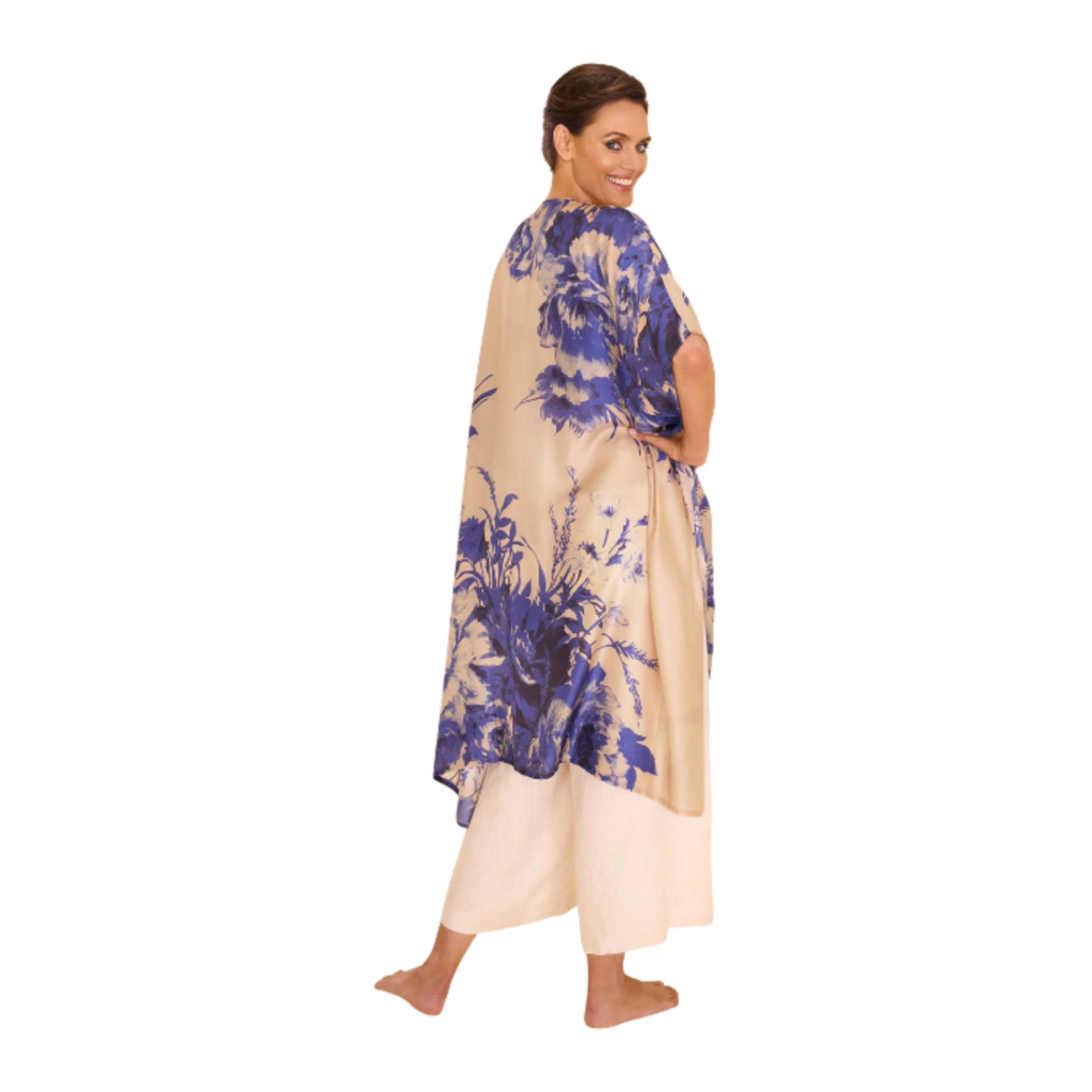 Powder - Beach Wrap Around China Blue Blooms OS