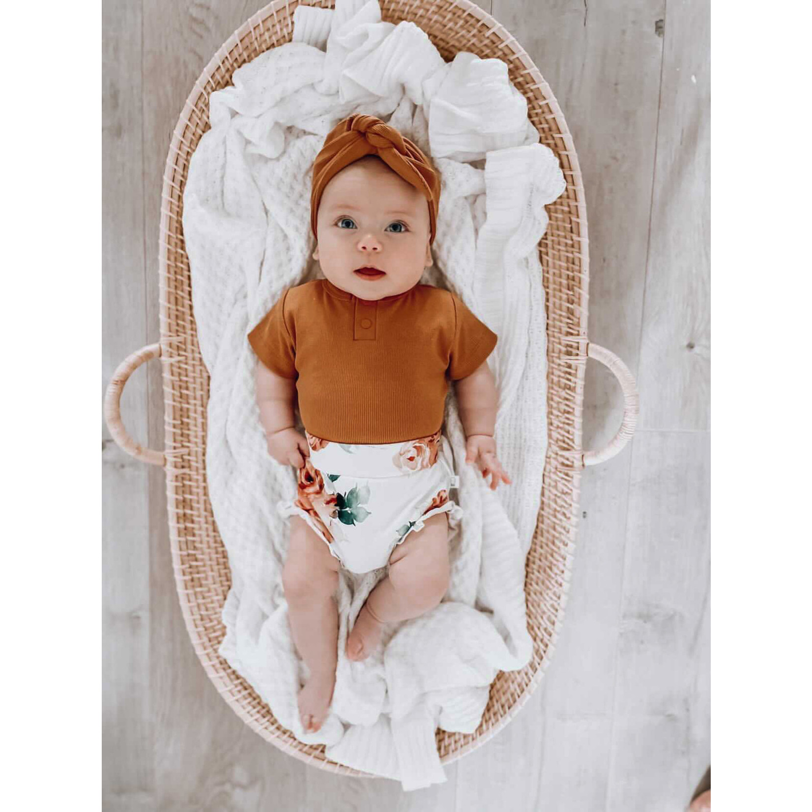 Snuggle Hunny Chestnut Short Sleeve Bodysuit