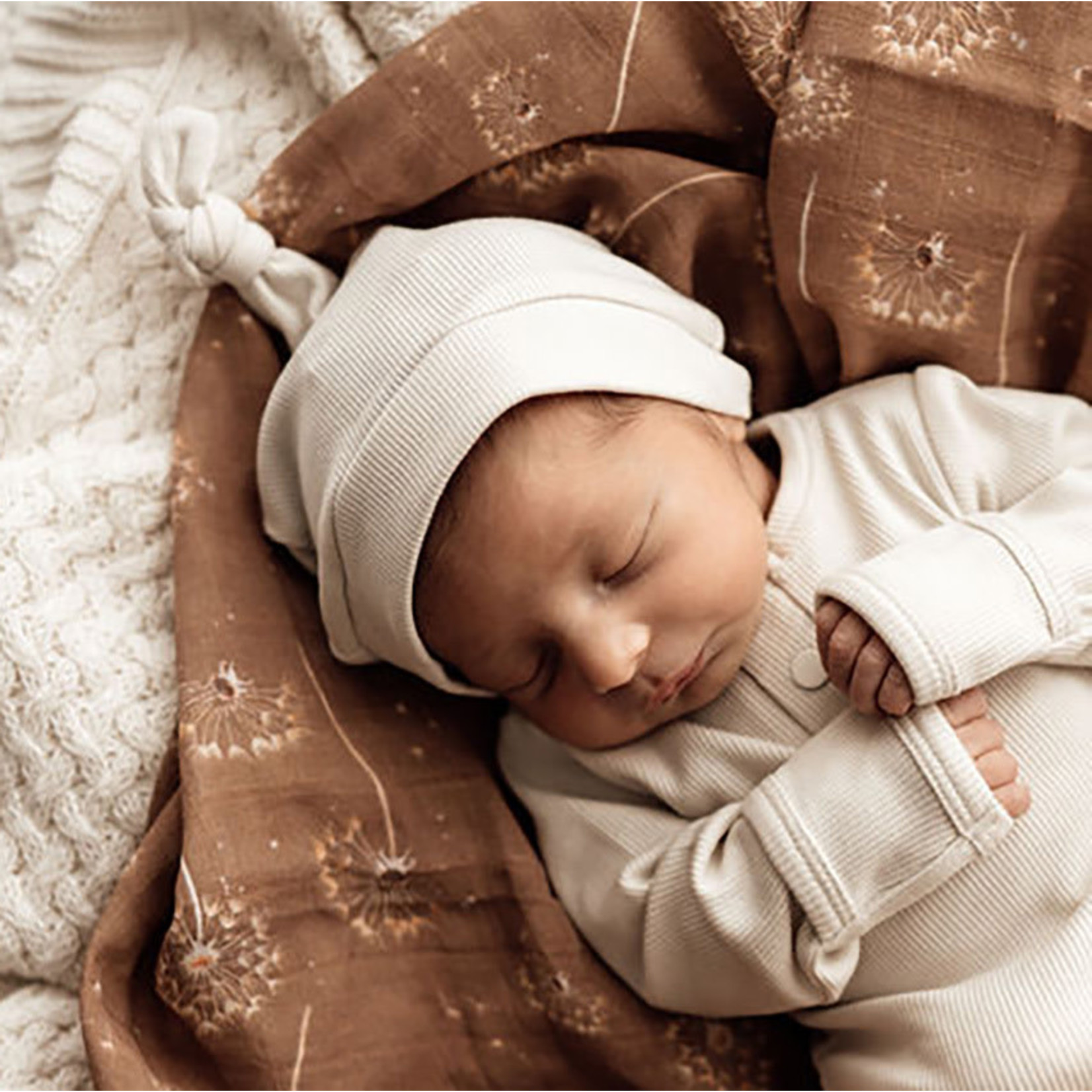 Snuggle Hunny Ribbed Knotted Beanie Halo