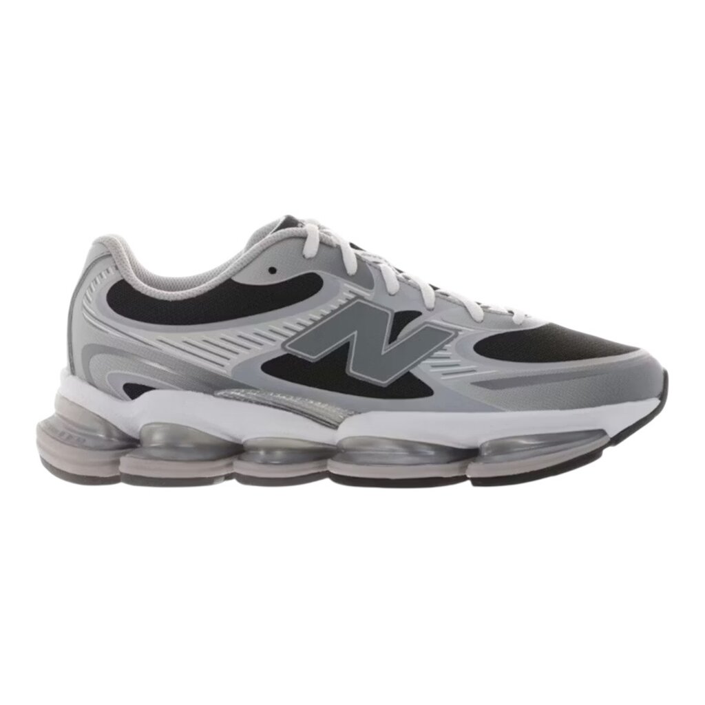 New Balance 2000