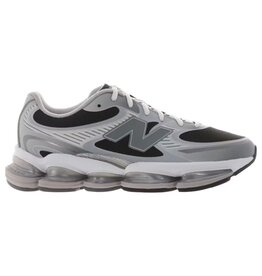 New Balance 2000