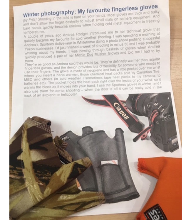 Sportees  Dog Musher Fingerless Gloves w/ Hand Warmer Pocket