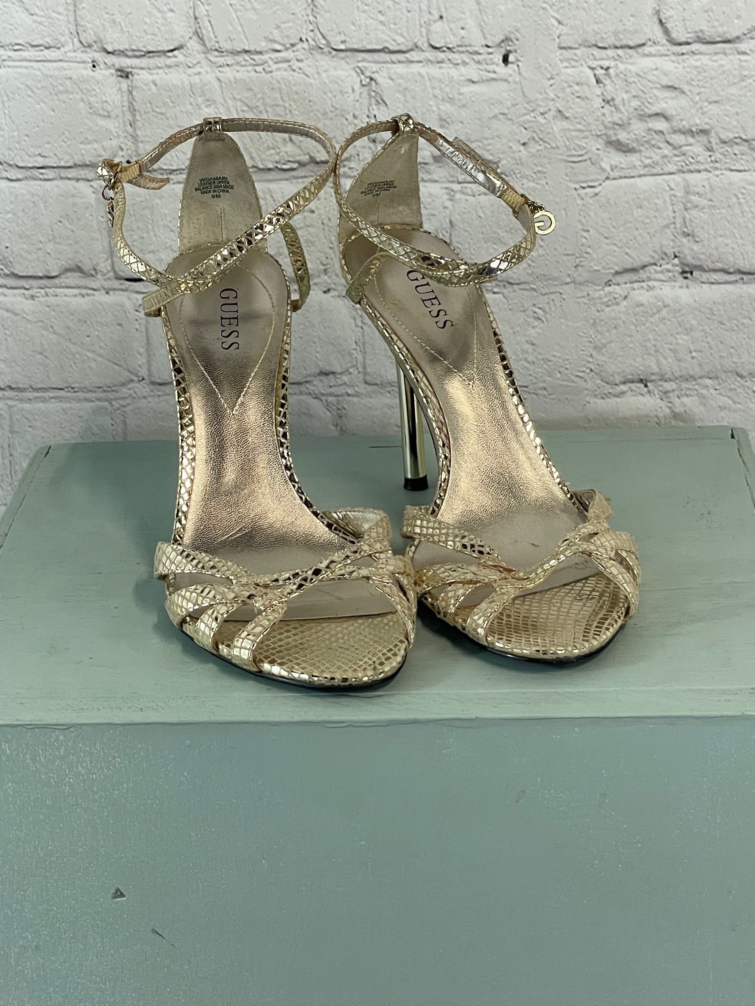 guess heels gold