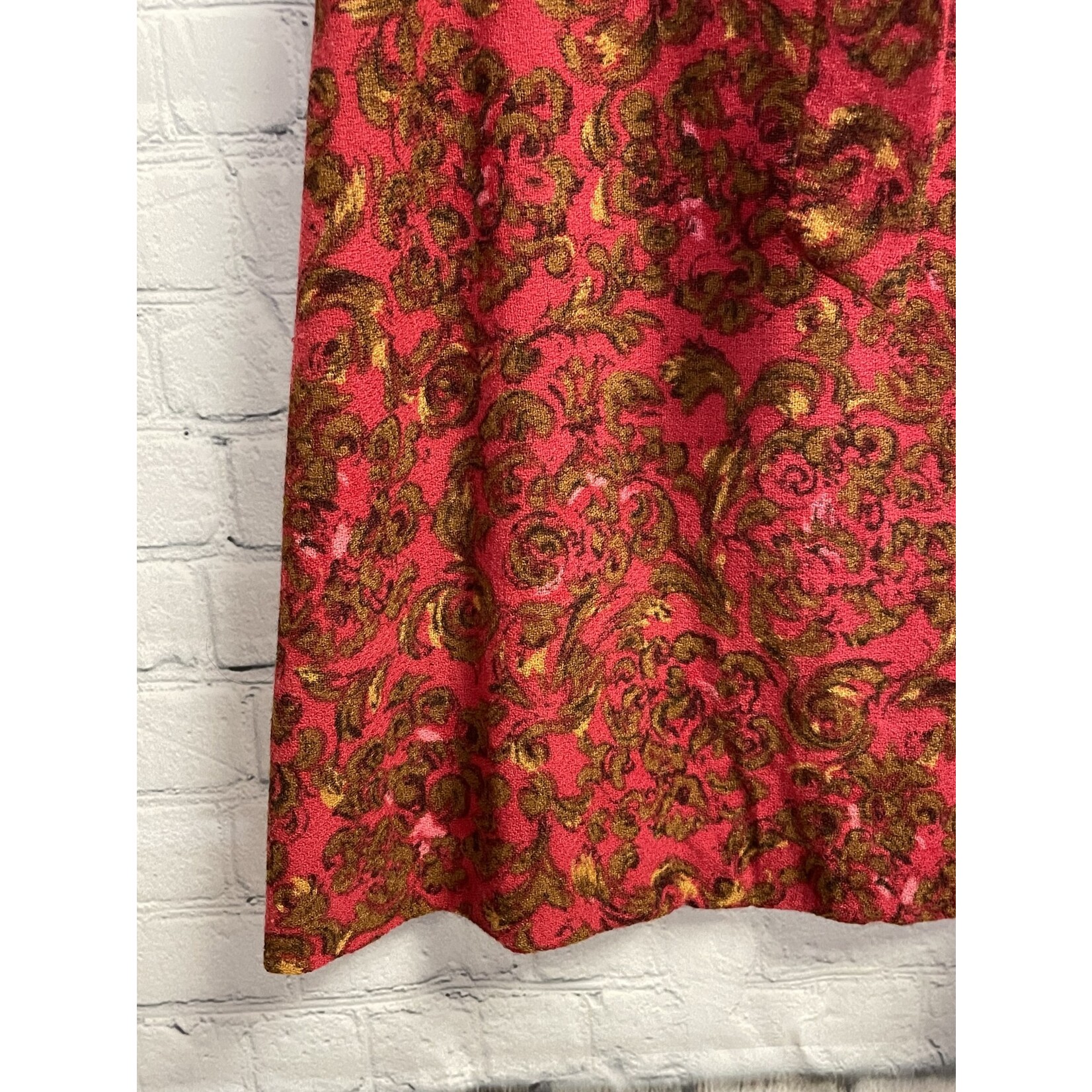 Handmade, Red, Green, Medium, VINTAGE