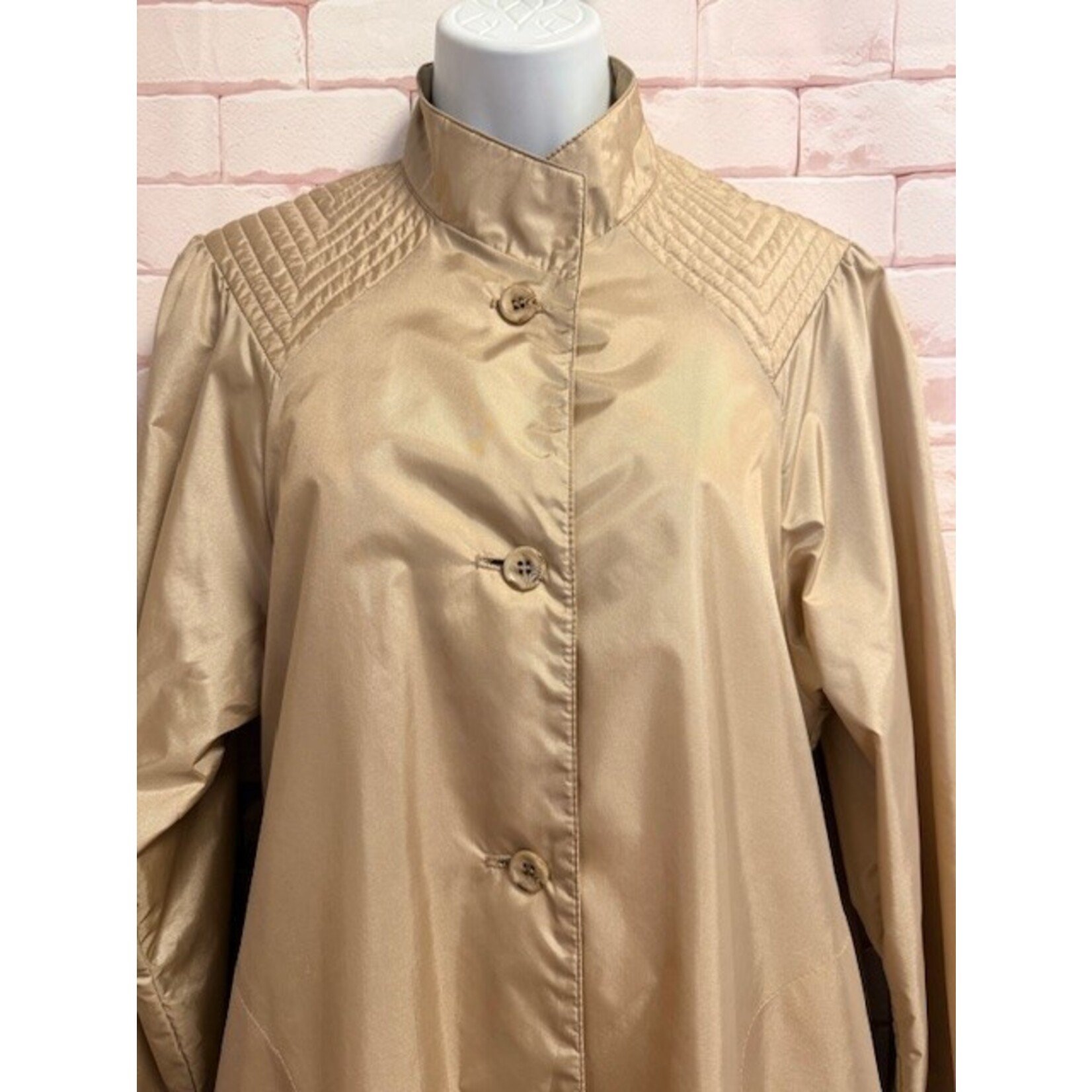 Totes, Nude, Raincoat, VINTAGE