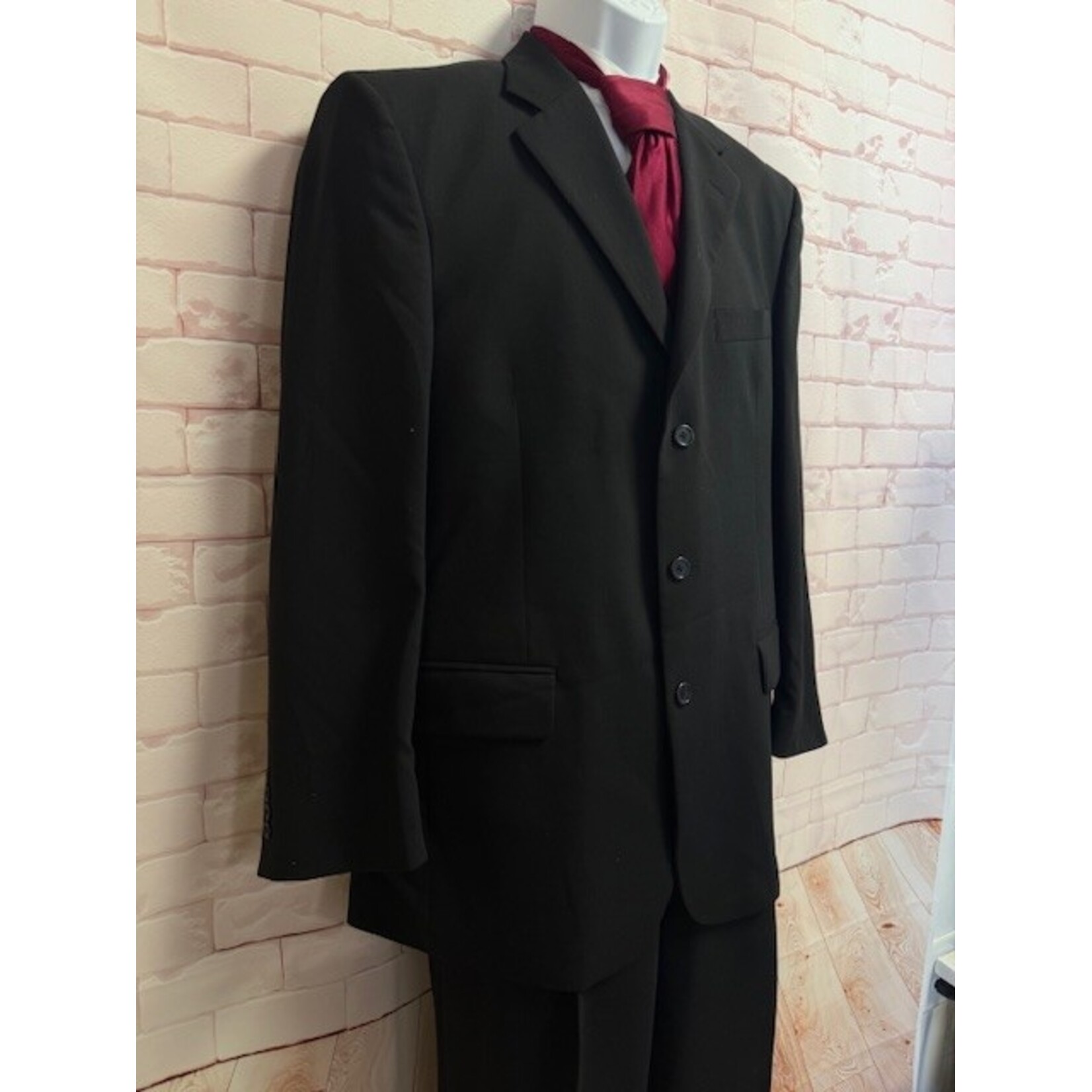 Jos. A Banks, Black, Suit, 46R / 36x32
