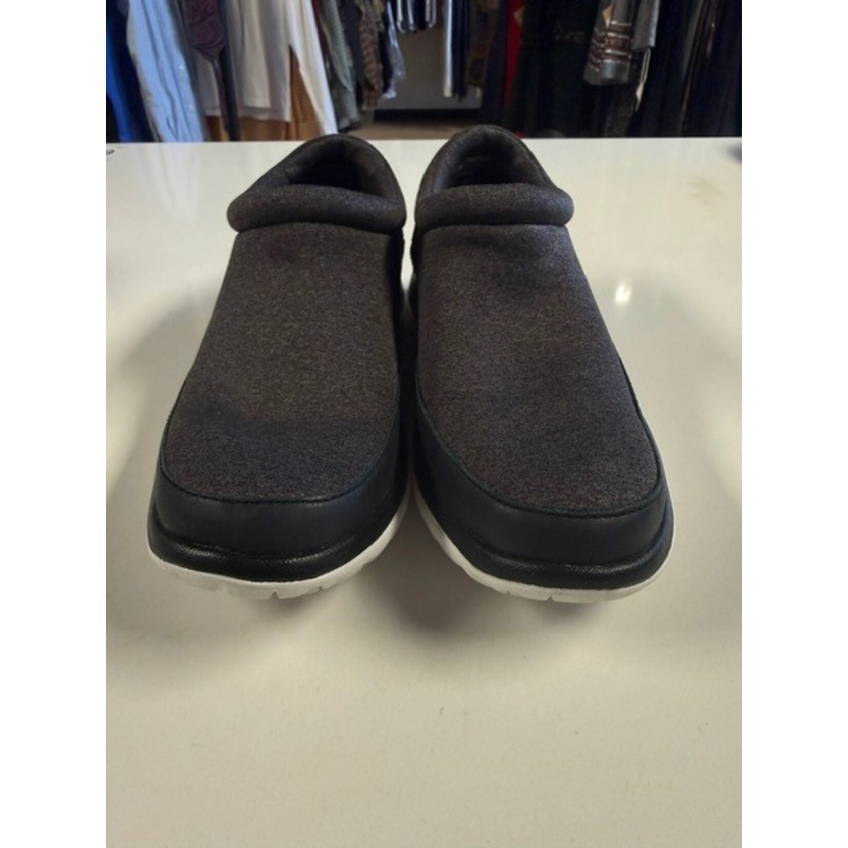 UGGS, Gray, Shoes, 6