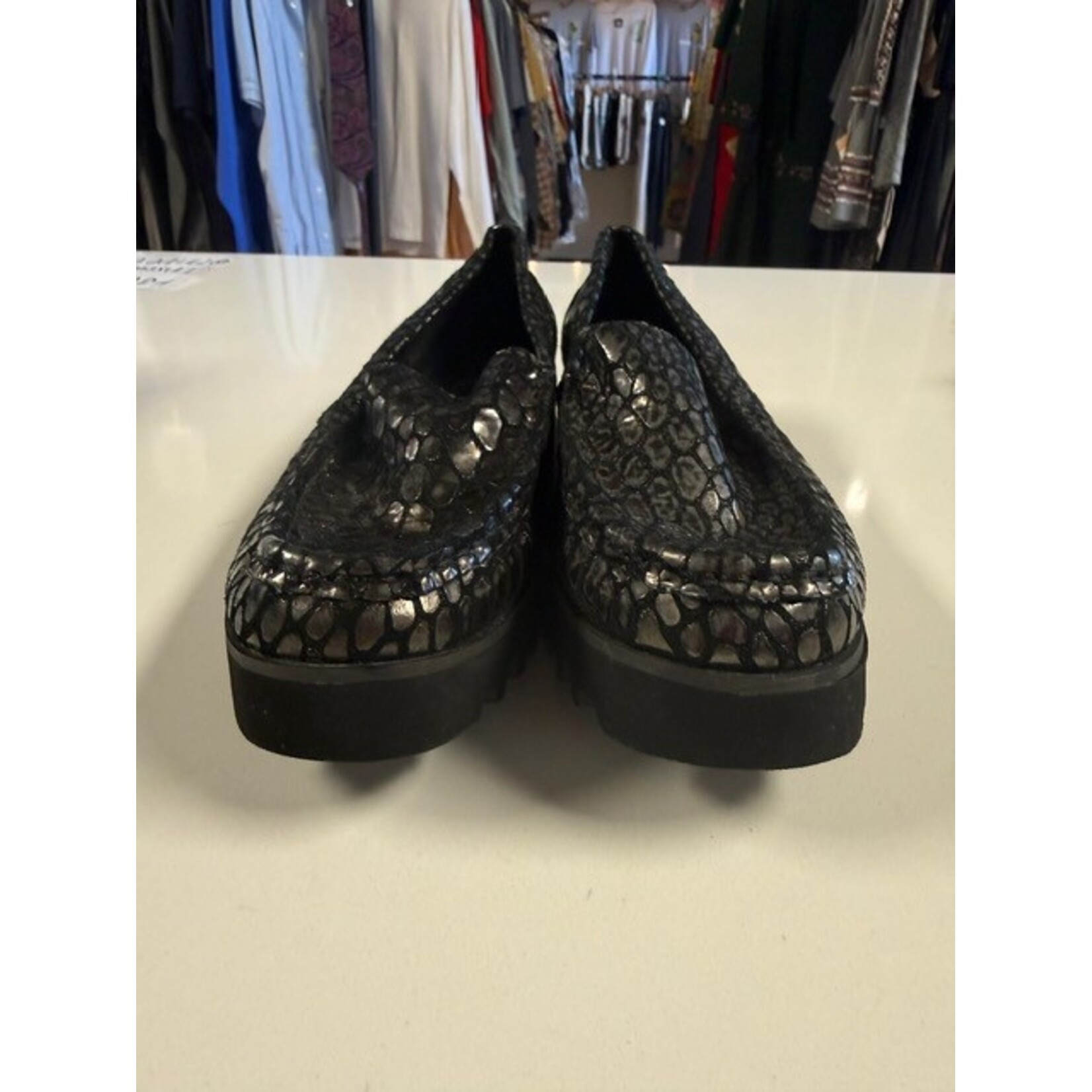 Donald J. Pliner, Black, Pewter, Loafers, 6