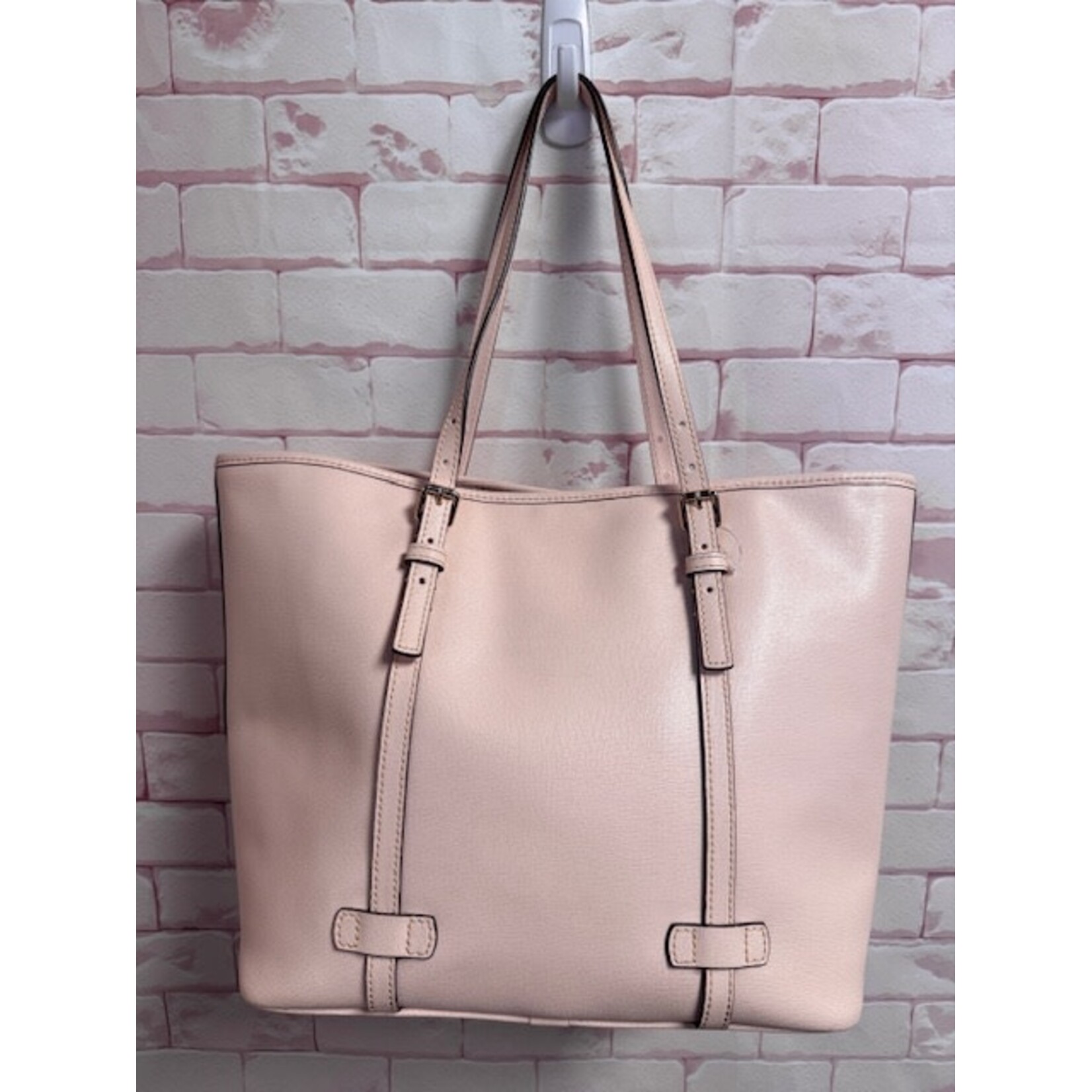 Dooney & Burke, Blush Pink, Tote, MSRP $269, Like New