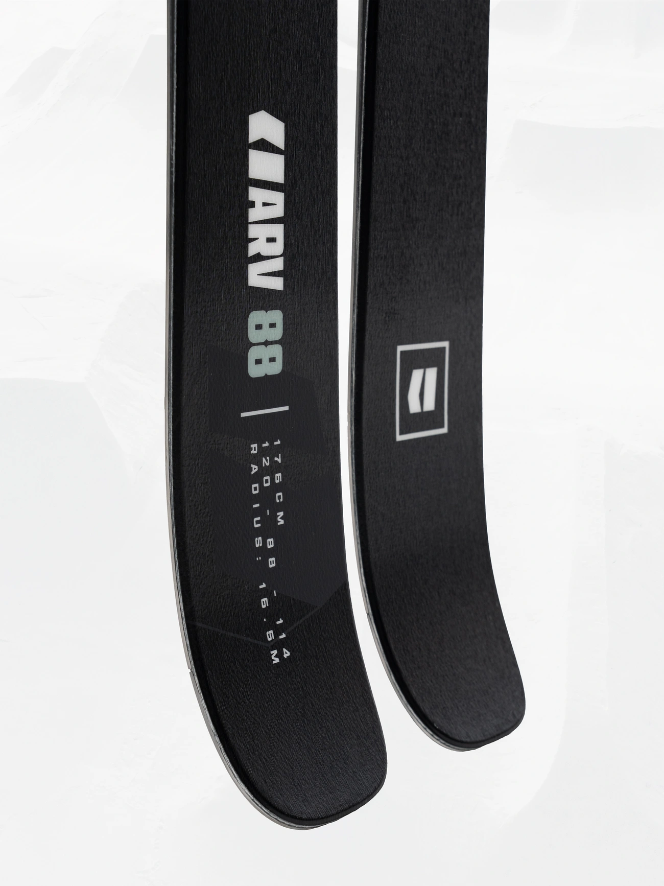 Armada Armada ARV 88 (Black)