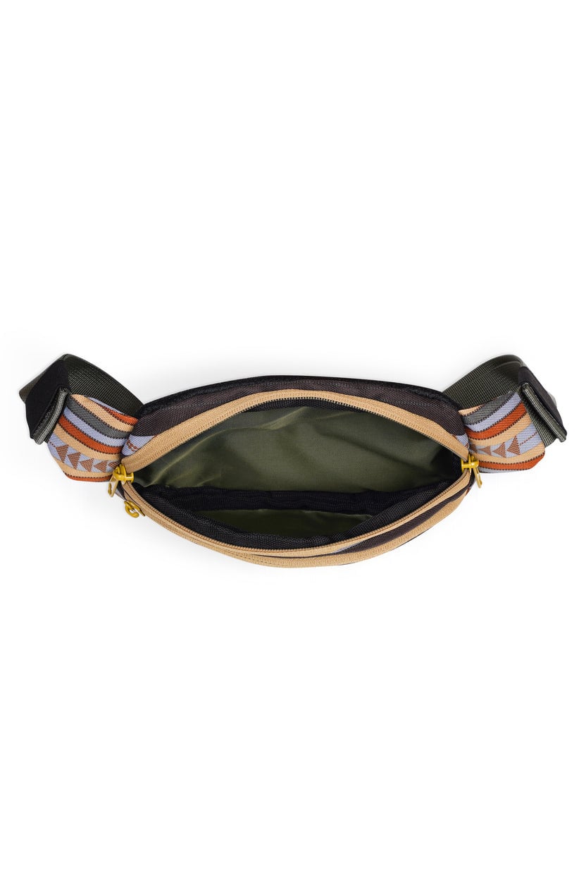 Kavu Kavu Spectator