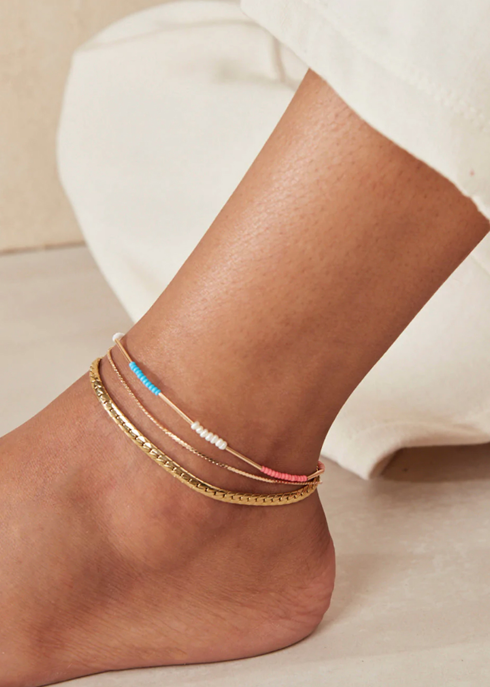 Jenny 2024 bird anklet