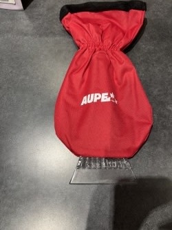 Ice Scraper Mitt