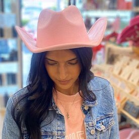 LIGHT PINK COWGIRL HAT
