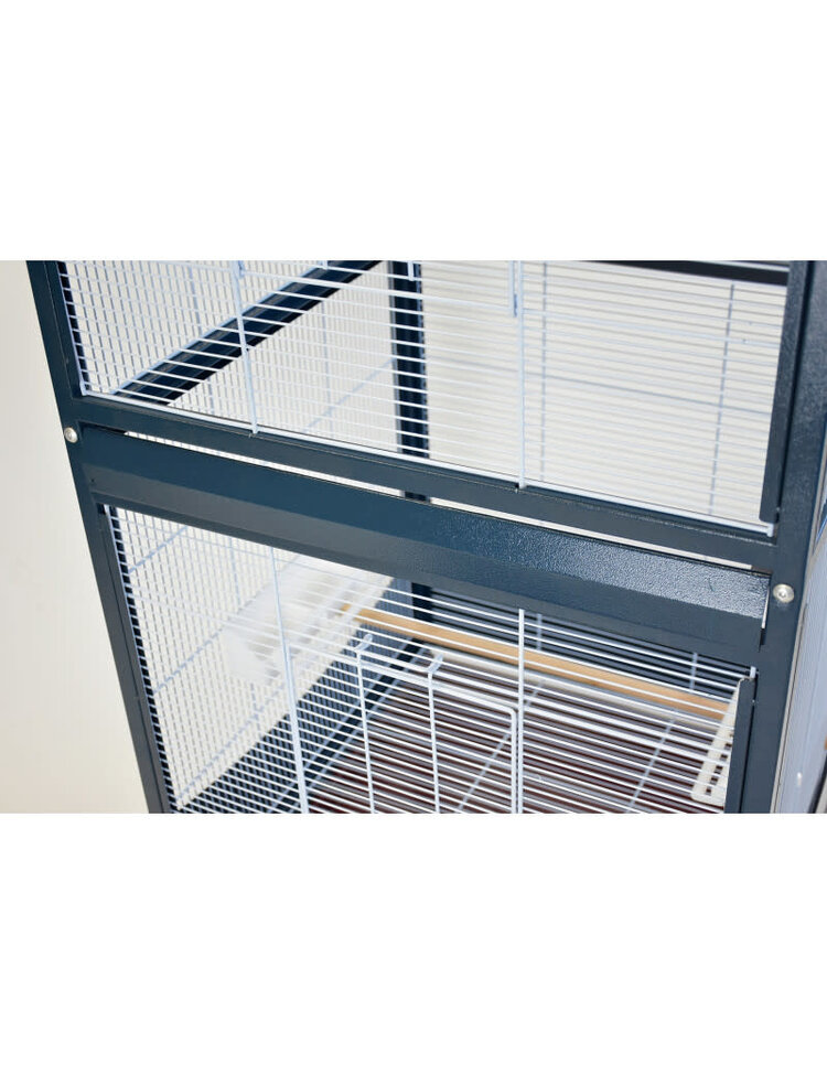 Glitter Pets GP Flight Cage with Removable Divider 39189