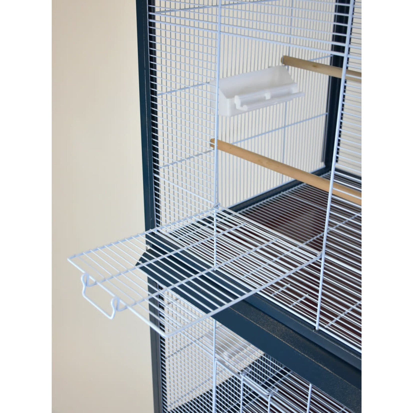 Glitter Pets GP Flight Cage with Removable Divider 39189