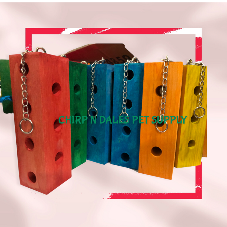 Happy Feathers Happy Feathers Colored Foraging Block