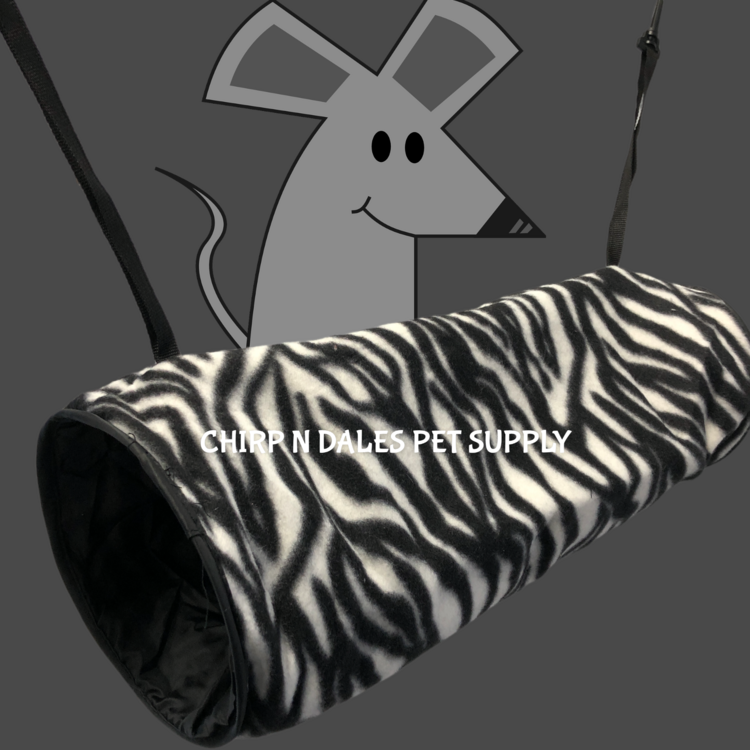 WARE MFG Ware Crinkle Hang-N-Tunnel 17 x 6 x 5”