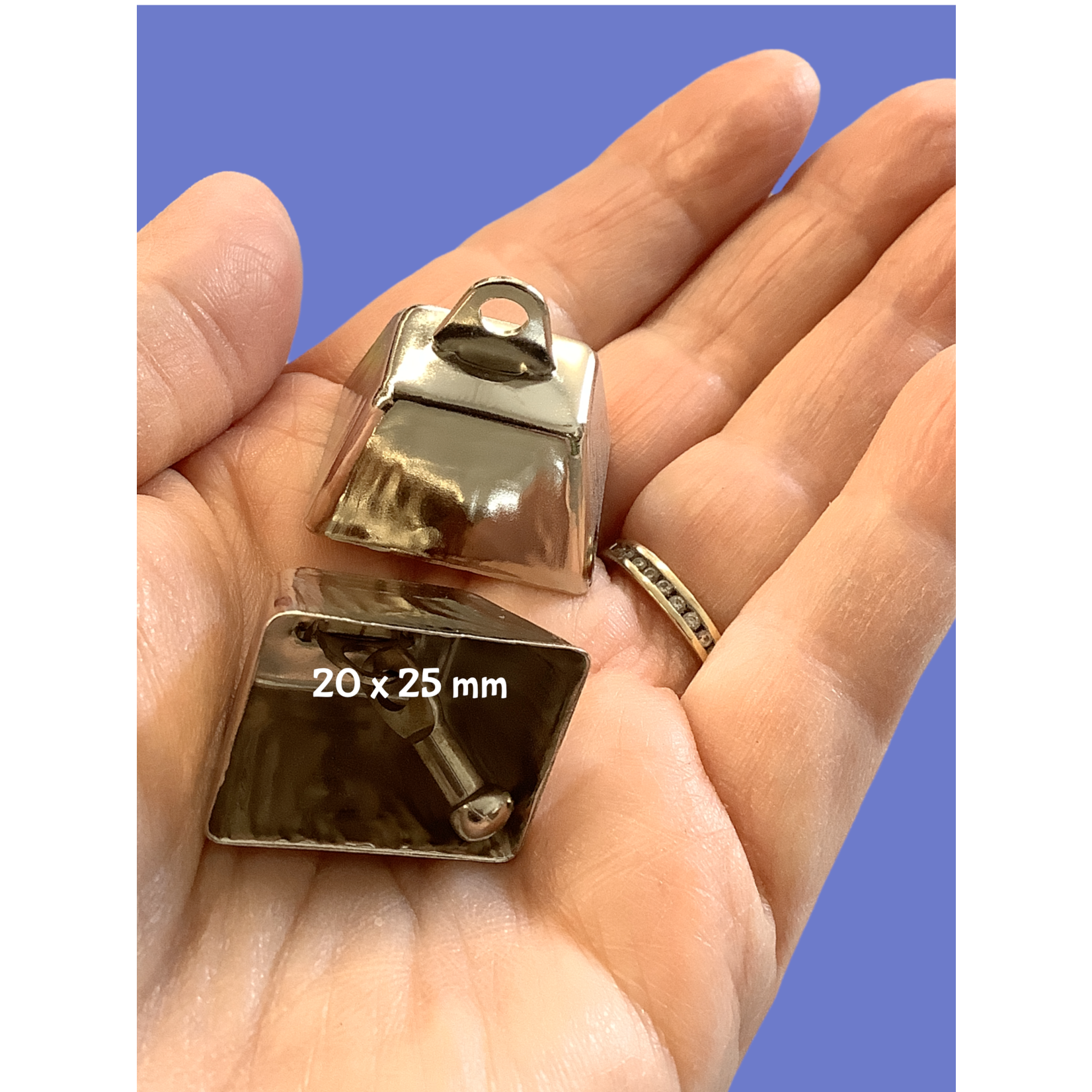 Chirp N Dales Nickel Plated Non Toxic Round Eye Cow  Bell