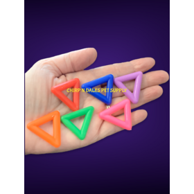 Chirp N Dales Plastic Triangles 1''