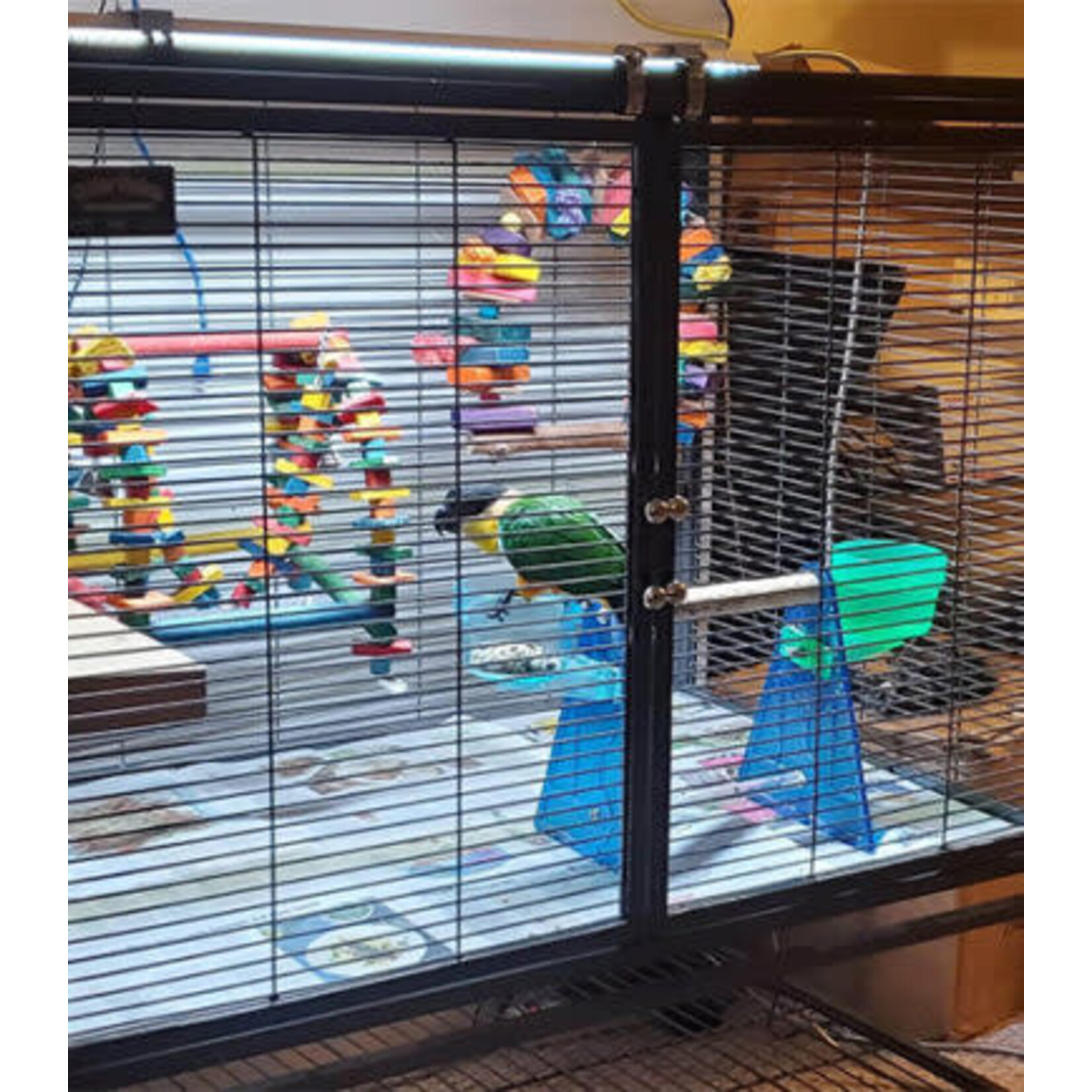 M&M Cage Company LED LIGHTING SYSTEM FOR HOOKBILLS -10” 18” 24”