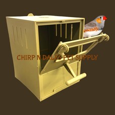 Finch Plastic Nest Box Green
