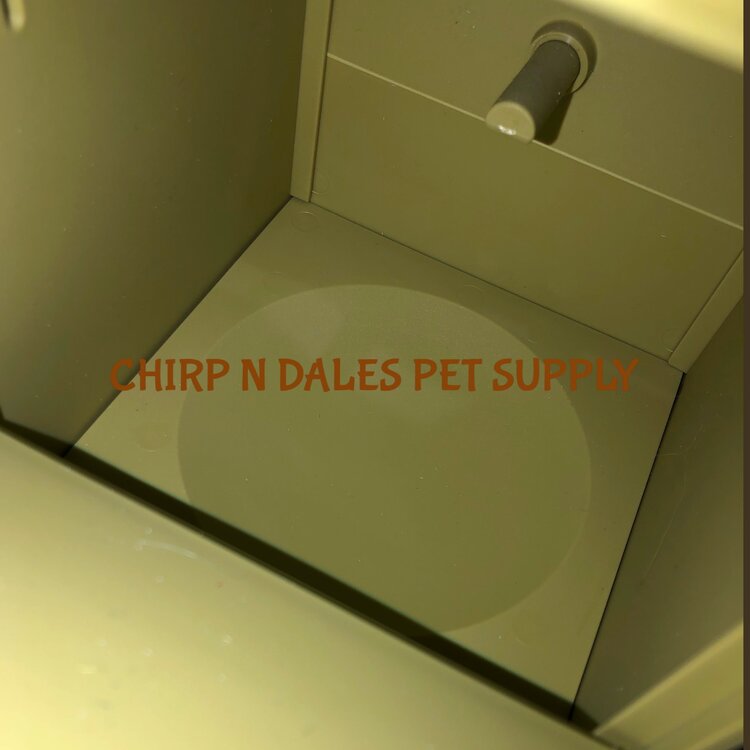 Finch Plastic Nest Box Green