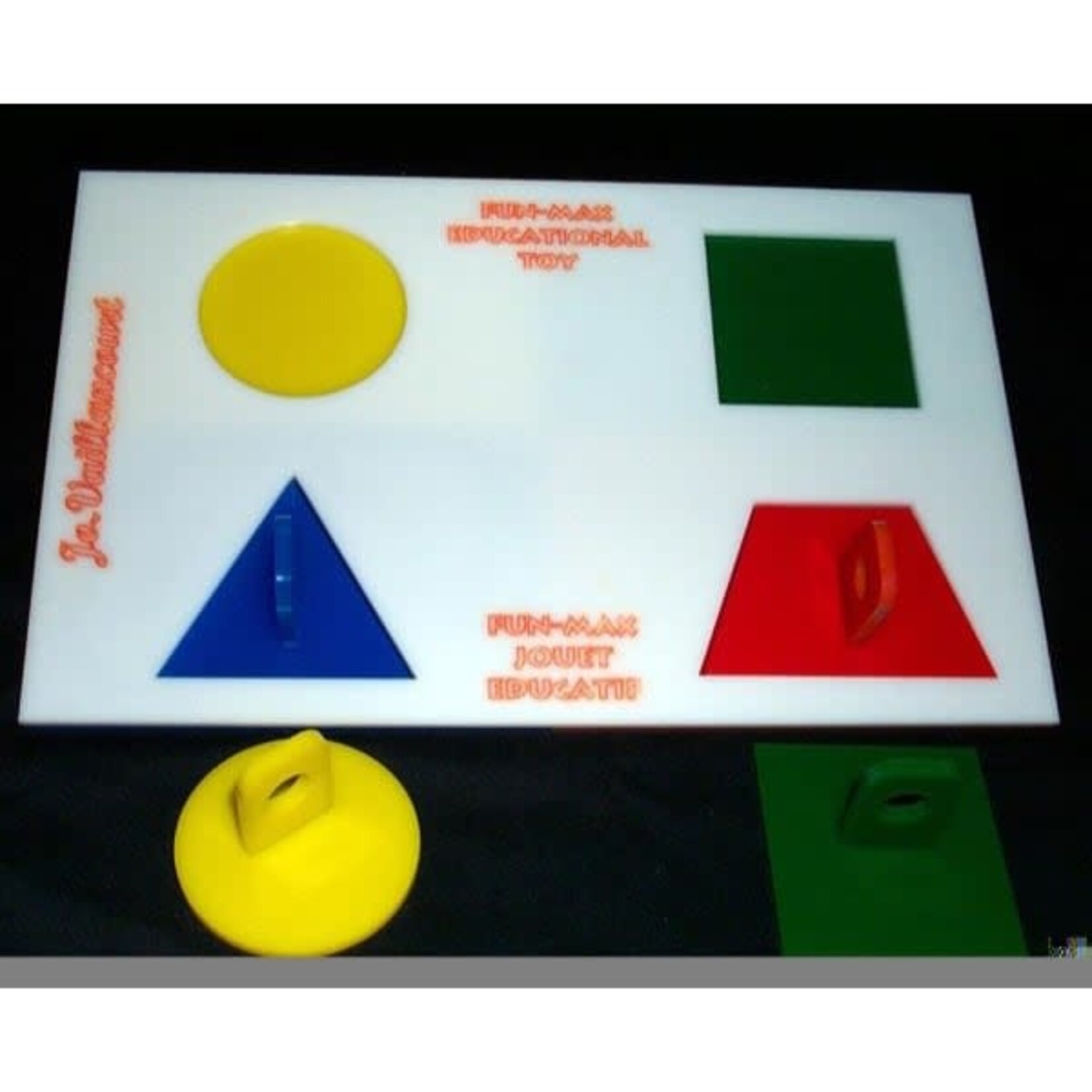 Zoo Max Zoo Max  PSITTA PUZZLE STEP #1 LG (BASE:12″X 7.5″)   505PL