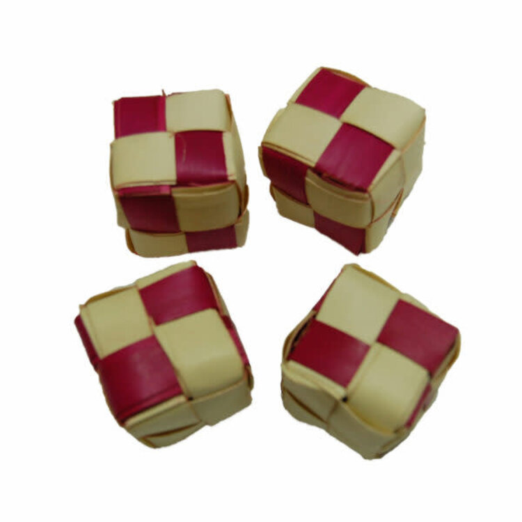 Zoo-Max Zoo Max Palm Cube 1.5"x1.5" 101263