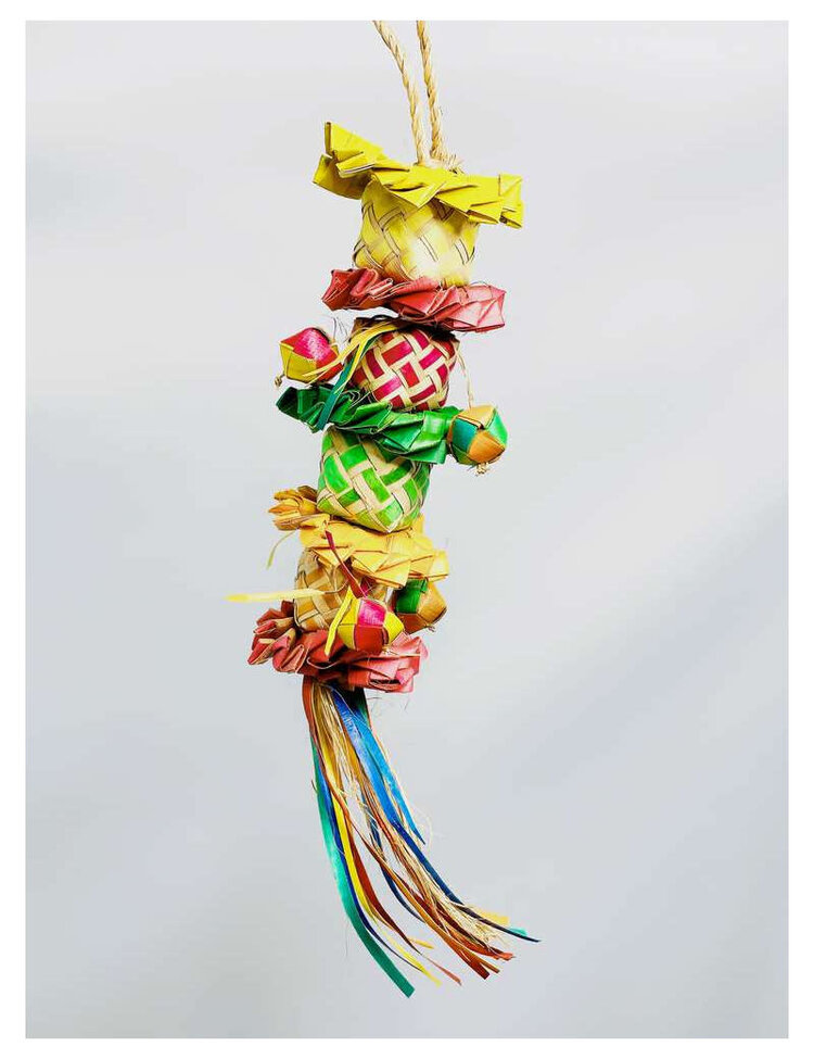 Glitter Pets Palm Flower Tower Shredding Toy 3" x 3" x 12"