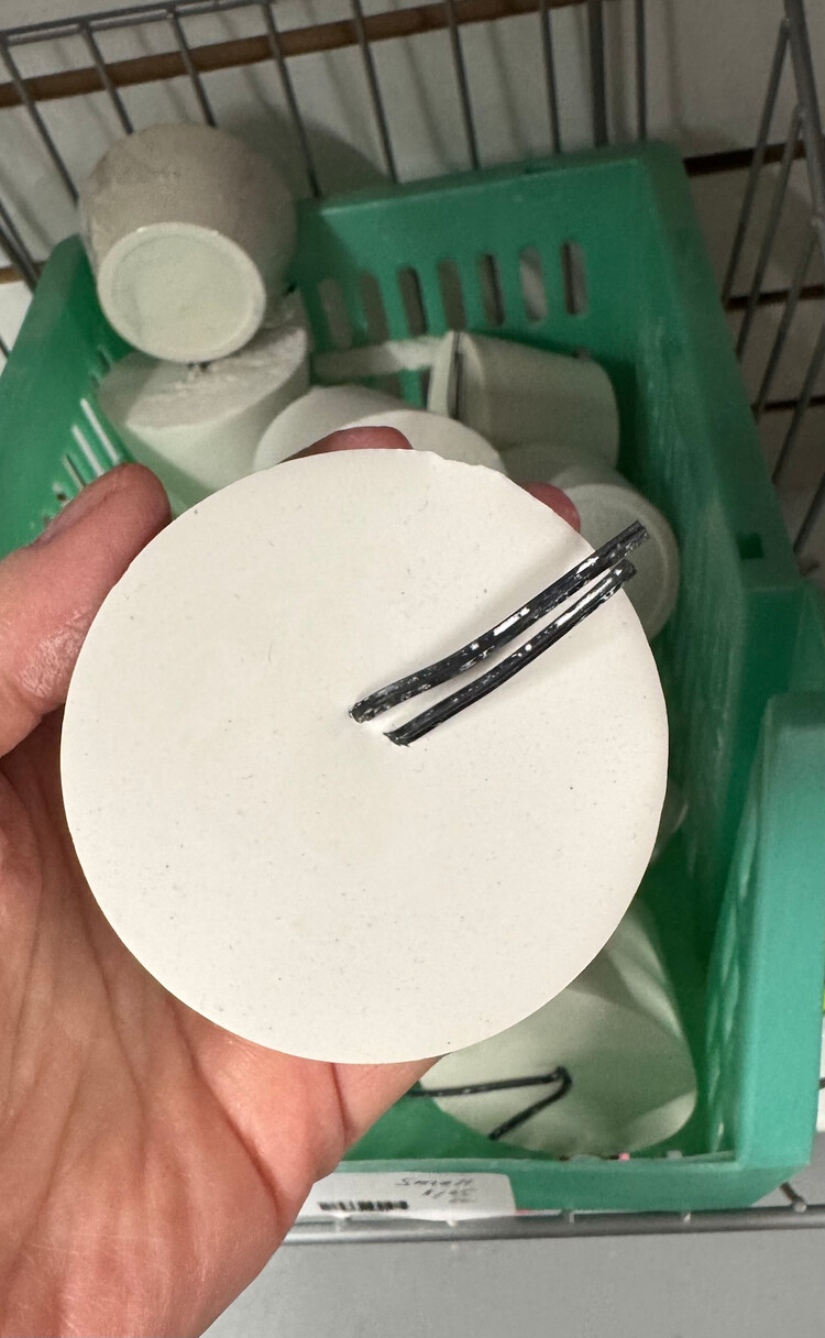 Broody Bird Broody Bird Calcium Block Large