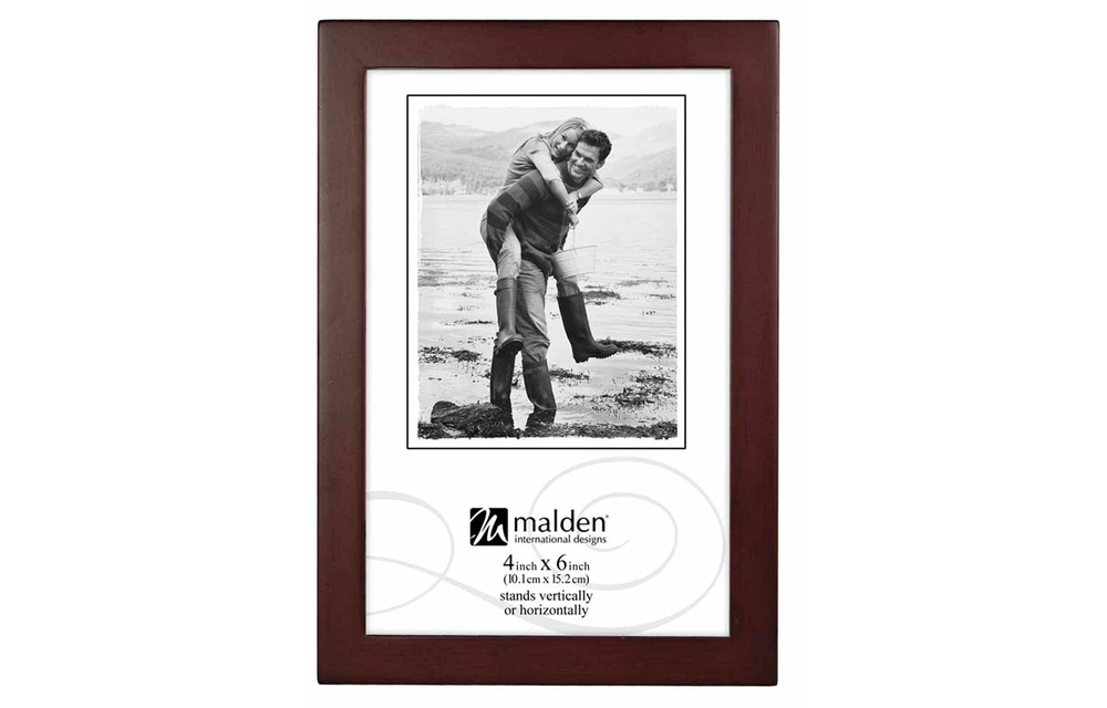 Malden 4X6 hardwood CONCEPTS Picture Frame, Walnut