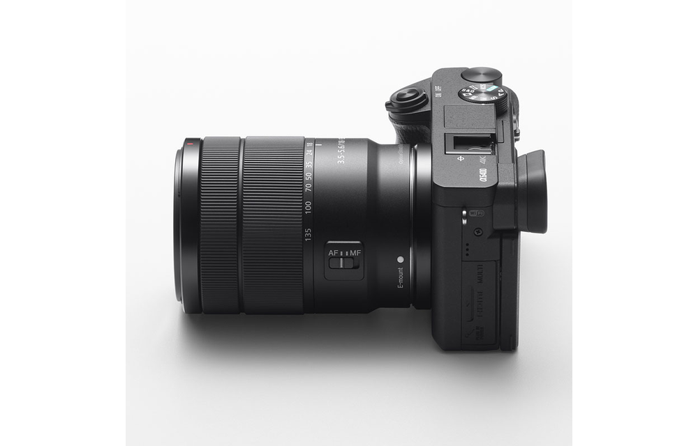 Sony Alpha a6400 Mirrorless Interchangeable-Lens Camera with 18-135 Lens