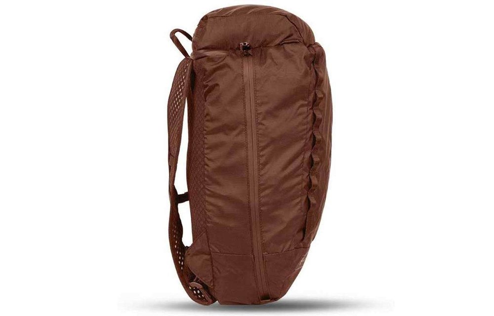 WANDRD VEER 18L Photo Bundle Packable Backpack - Rust