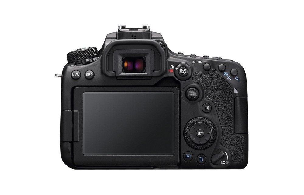 Canon EOS 90D with EF-S 18-135mm f3.5-5.6 IS USM Kit