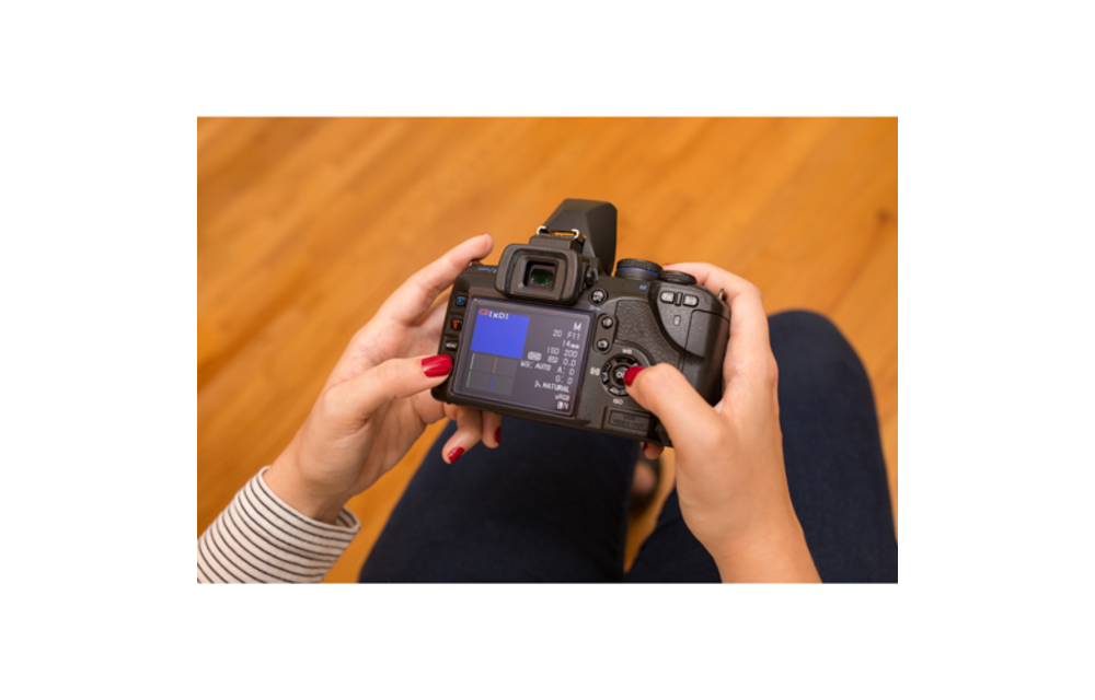 Promaster Crystal Touch Screen Shield - 3.0"