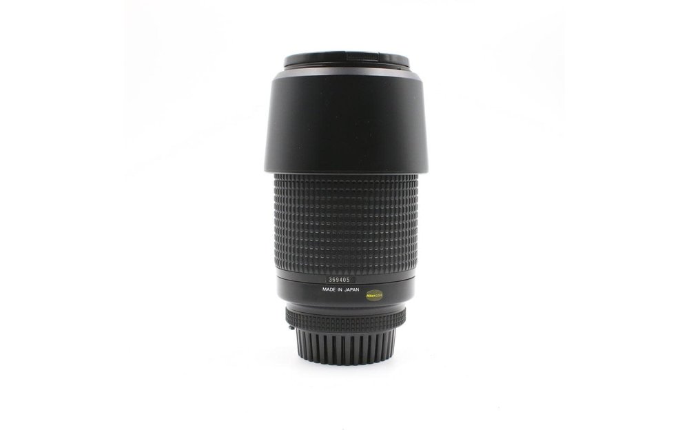 Preowned Nikon 70-300 D ED zoom w hood