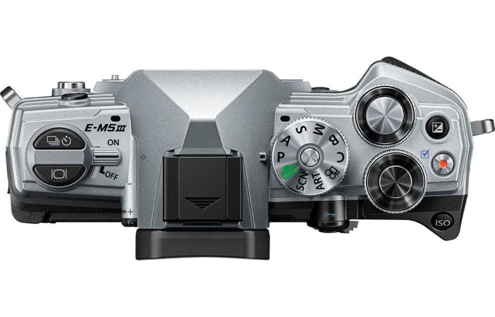 Olympus OM-D E-M5 Mark III Silver Body with M.Zuiko Digital ED 14-150mm F4.0-5.6 II Black Lens Kit