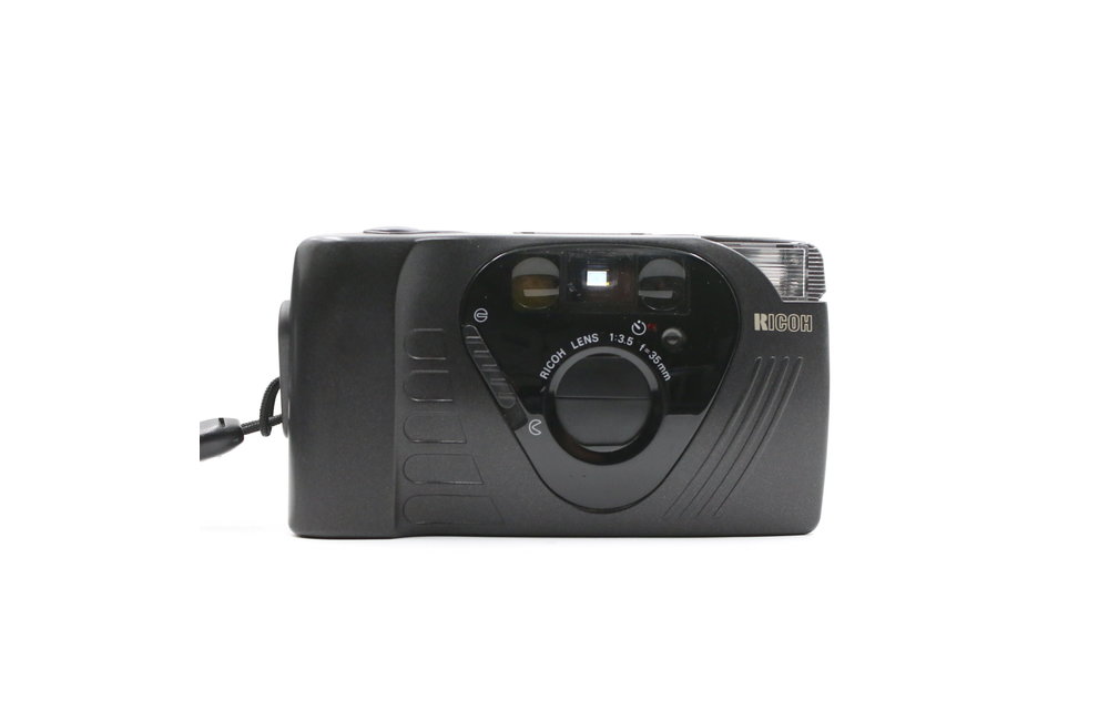 Preowned RICOH FF-7 35mm Point & Shoot Camera