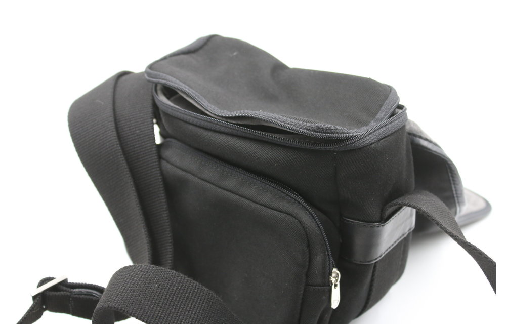 Preowned Leica Outdoor Case 18 757 (for V-Lux 3)
