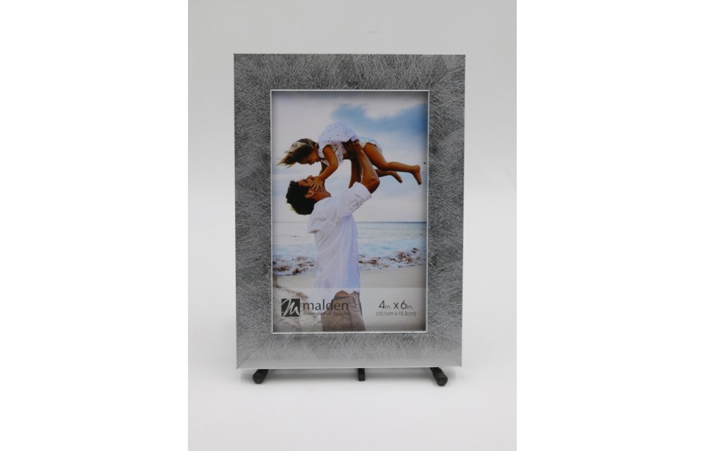 Malden 4X6 SILVER TEXTURED LINEAR