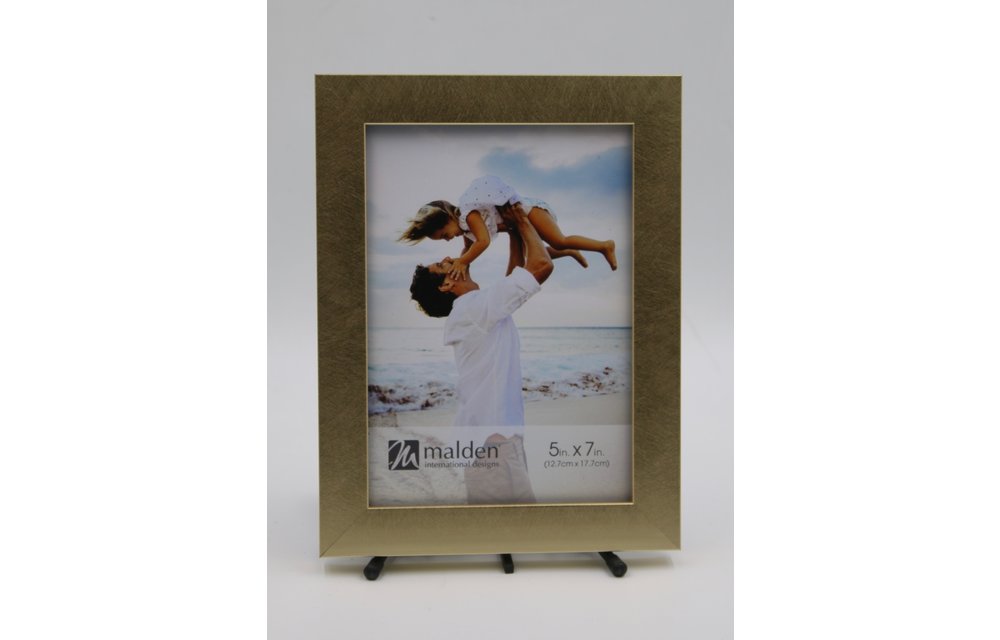 Malden 5X7 GOLD TEXTURED LINEAR