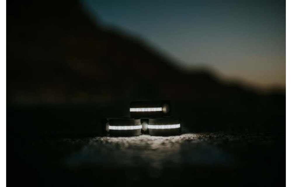 Spiify Gear: Lumee Bi-Color Light Bracelet