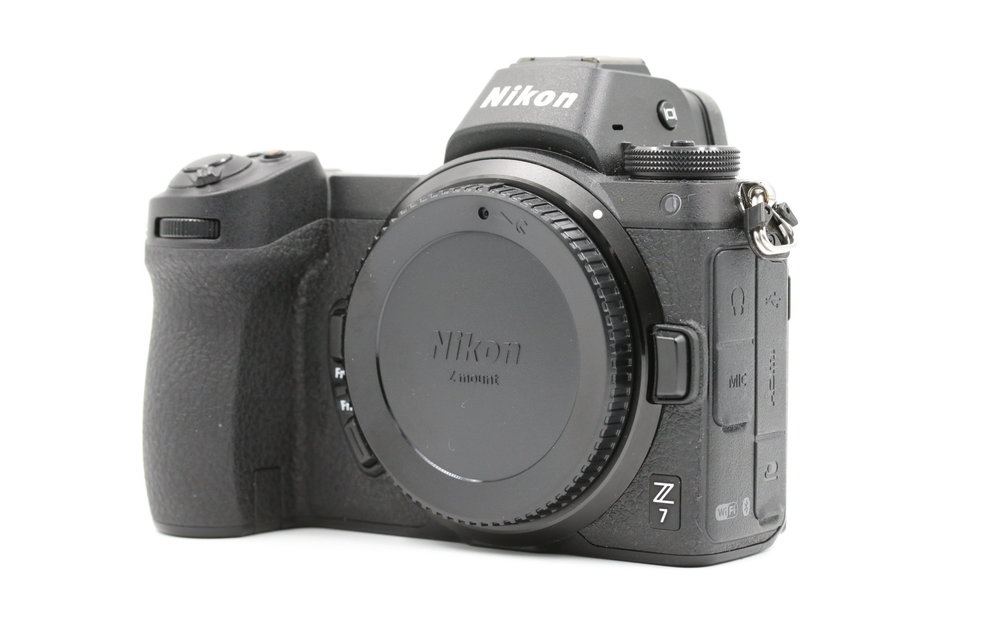Preowned Nikon Z7 w/ Nikkor Z 24-70 F4 S Lens - Very Good