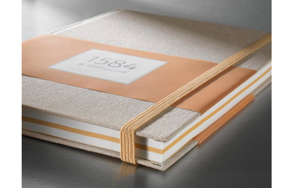 1584 by Hahnemühle Notebook, A5 - Peach
