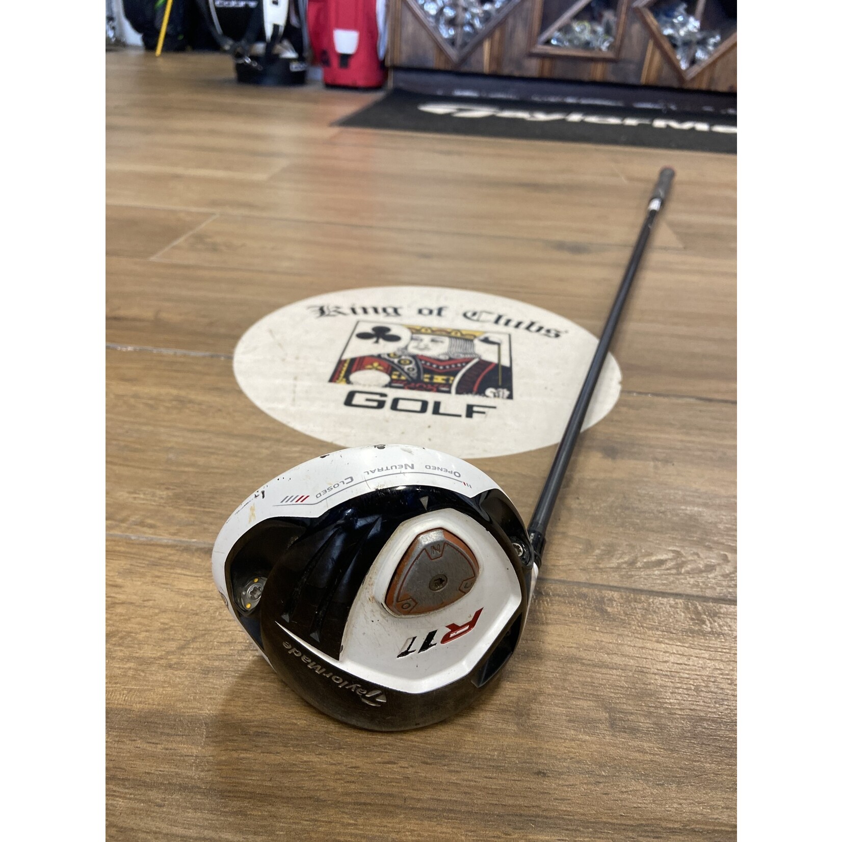 Used Taylormade R11 driver LH regular