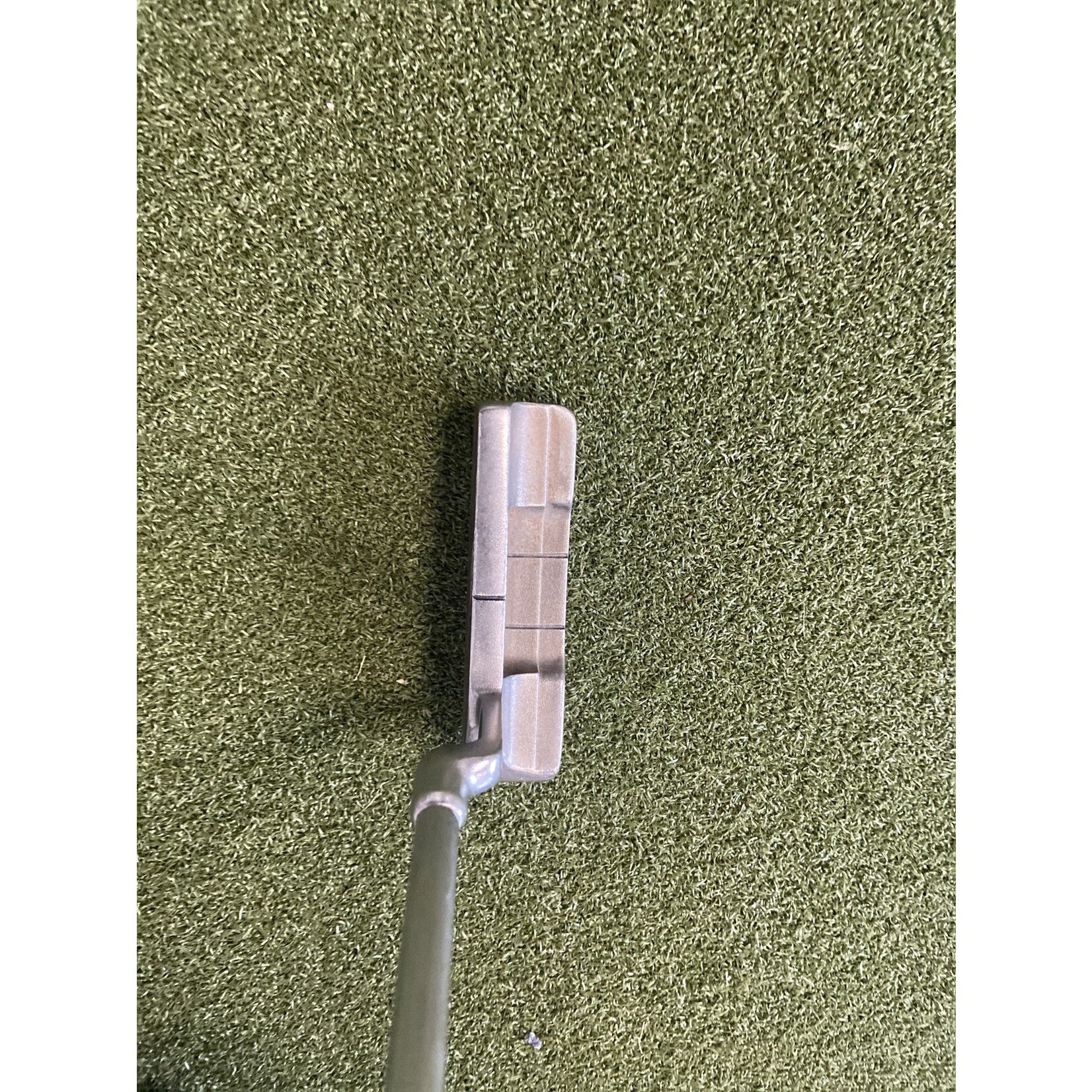 Used Goliath Roswell Putter RH